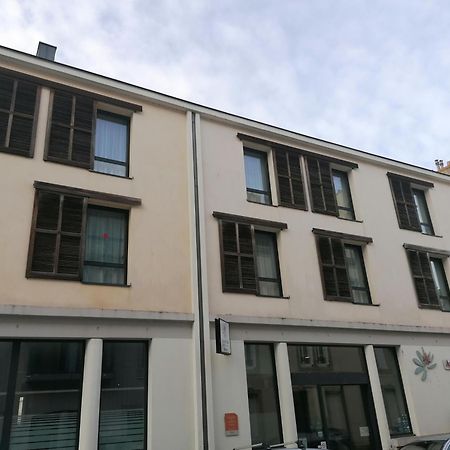 Terres De France - Appart'Hotel Quimper Bretagne Exterior photo